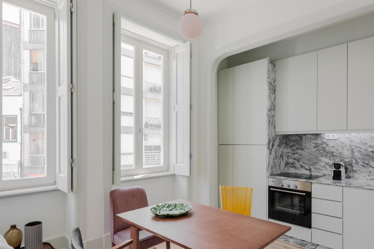 Charming Camoes Apartment In Porto With Ac & Wi-Fi Εξωτερικό φωτογραφία